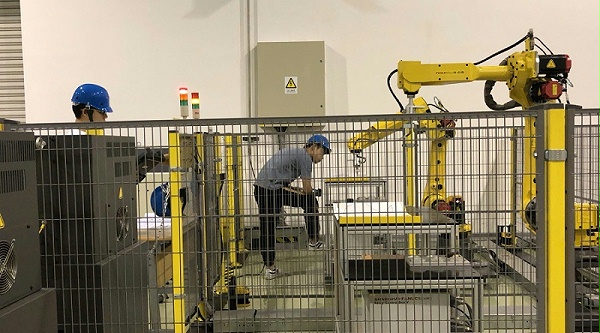 激光焊接机器人操作要求和风险规避