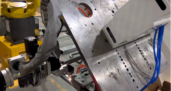 异形狭小空间工件切割