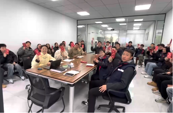 开工大吉：斯塔克机器人开启新春新征程
