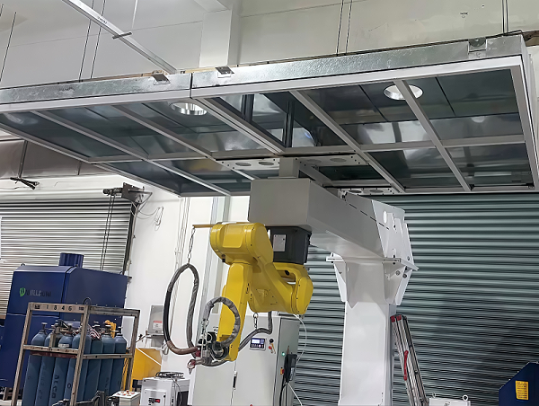 斯塔克机器人三维激光切割机