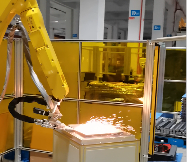 斯塔克机器人三维激光切割机