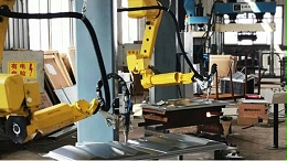 斯塔克机器人三维立体激光切割机