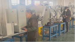 三维激光切割设备客户现场实操