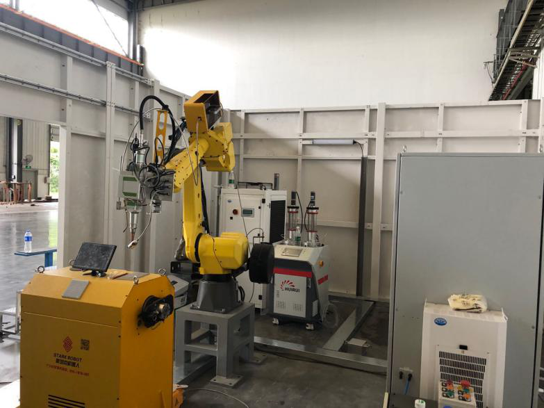斯塔克机器人激光焊接工作站