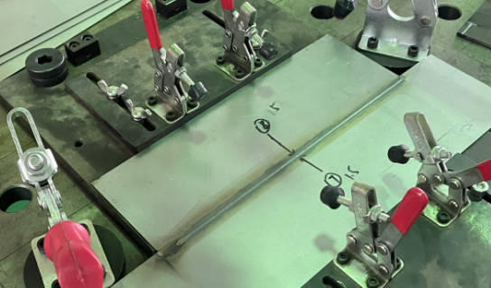 斯塔克机器人三维激光焊接