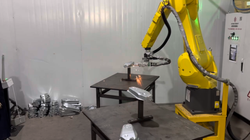 电动车平叉护板切割