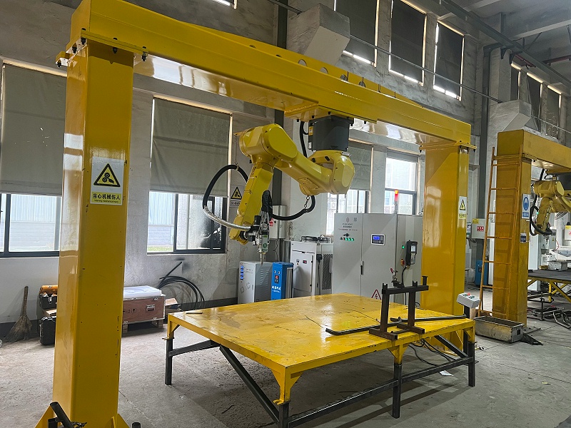 斯塔克机器人三维激光切割机